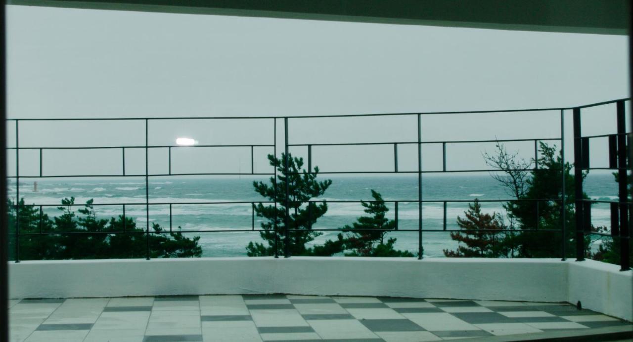 6pm Pension Jeju Bagian luar foto